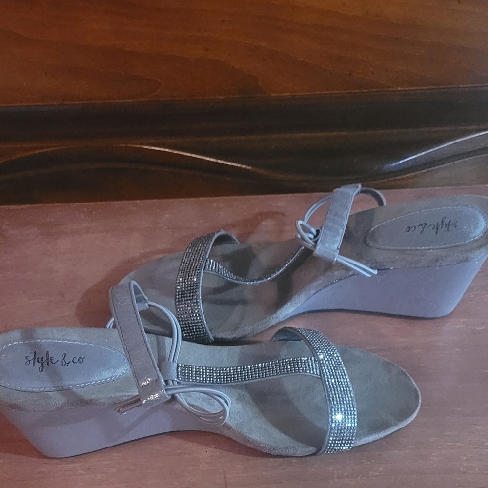 Style & Co Wedge Sandals - Picture 5 of 9